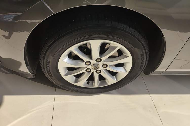 Used Buick GL8 2018 ES 28T Comfort Model China VI Standard
