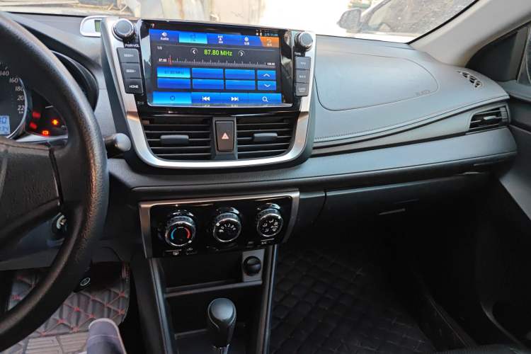 Used Toyota YARiS L Zhi Xuan 2017 1.5E CVT Enhanced Performance Edition Audio And AC Panel