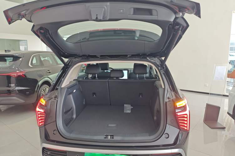 Used Hongqi HS3 PHEV 2025 Model 125km Jingwei 2 Millionth Anniversary Edition