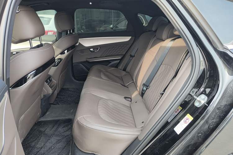 Used BYD Han 2024 DM-i Glory Edition 121KM Elite Model