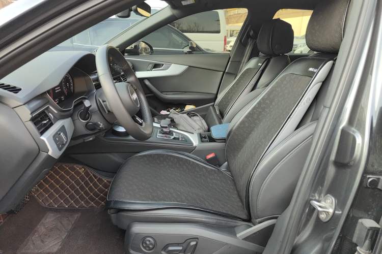 Used Audi A4L 2022 40 TFSI Luxury Dynamic Model