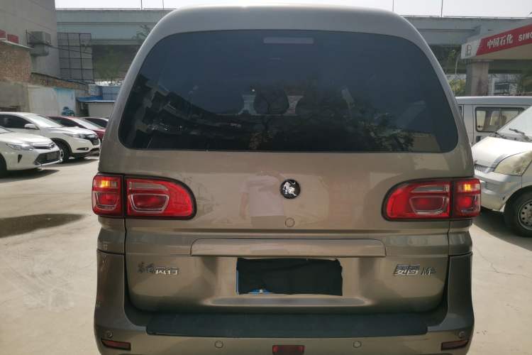 Used FORTHING Lingzhi 2023 M5L 1.6L Base Model 5 Seats Rear