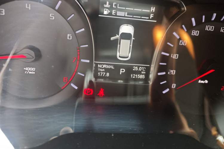 Used GAC Trumpchi GS4 2016 235T G-DCT Luxury Edition Odometer Close Up