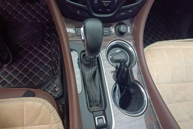 Used Buick Envision 2016 28T Four-Wheel Drive Elite Version