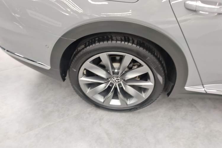 Used Volkswagen FAW-Volkswagen CC 2023 Hunting Vehicle 380TSI Hunter's Heart Edition