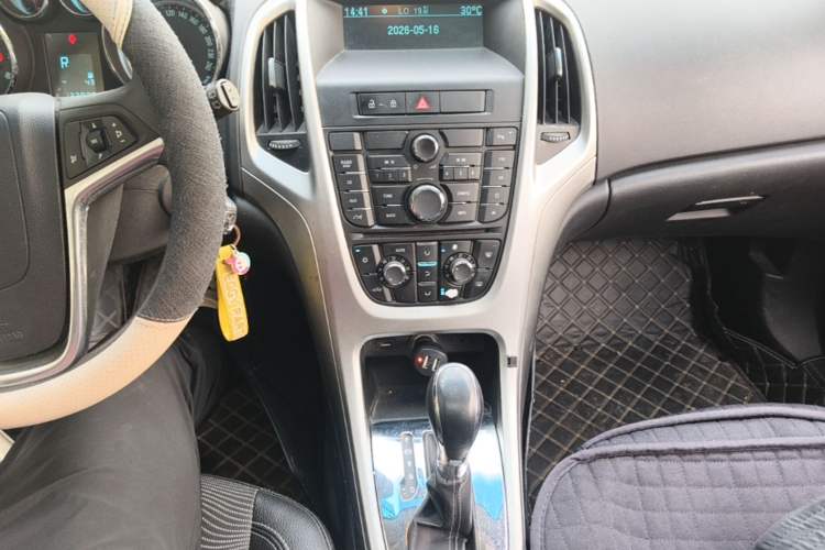 Used Buick GT 2014 XT 1.6L Automatic Fashion Edition