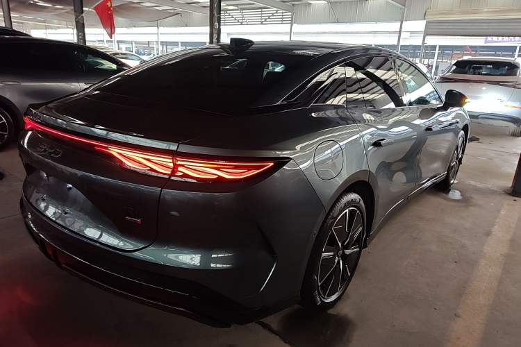 Used BYD Han L 2025 EV 701KM LiDAR Deluxe Edition