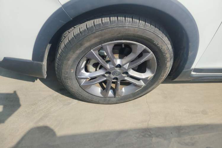 Used Geely Auto Vision X3 2020 1.5L CVT Luxury Model