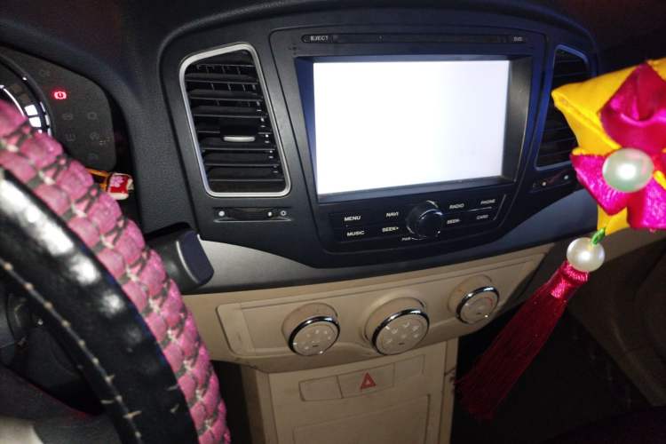 Used Roewe 350 2013 350S 1.5L Automatic Xunda Edition