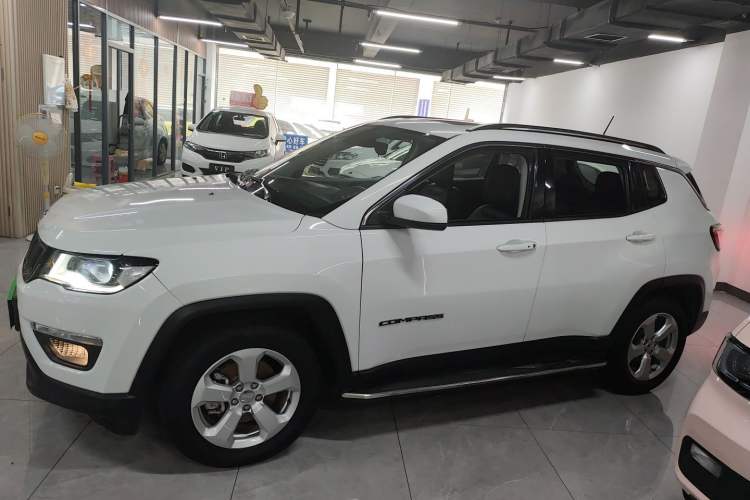 Used Jeep Compass 2017 200T Automatic Family Edition