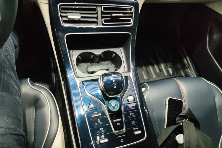 Used BYD Qin PLUS 2021 EV 400KM Luxury Model
