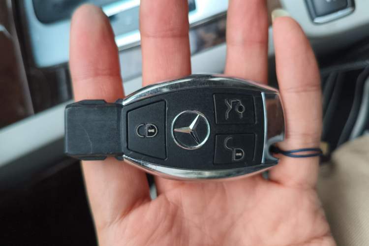 Used Mercedes-Benz C-Class 2011 C 200 CGI Elegant Model
