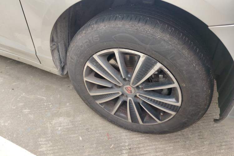 Used Roewe Ei5 2019 Luxury Edition Right Front Wheel Hub