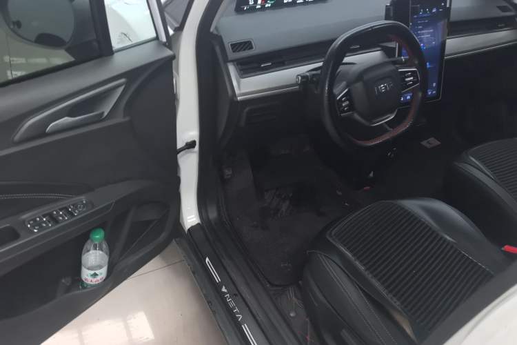 Used NETA V 2021 Standard Range Entertainment Edition
