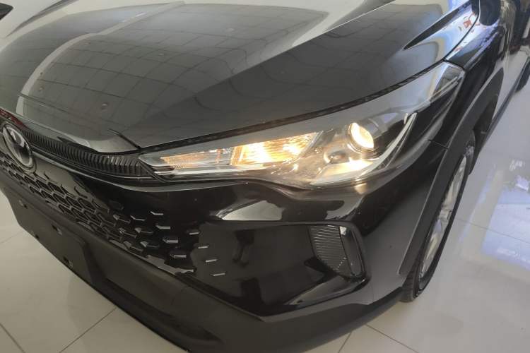 Used Toyota Corolla Cross 2026 Model 2.0L Pioneer Edition
