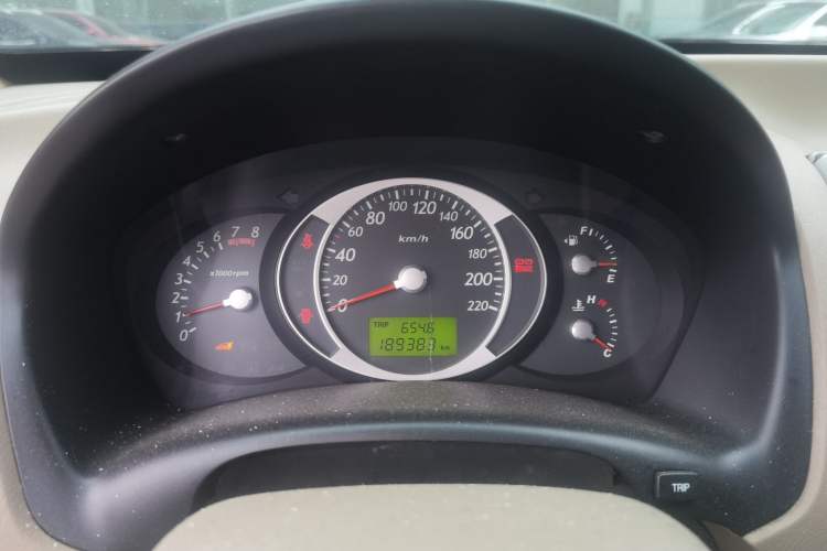Used Hyundai Tucson 2009 2.0L Manual Two-Wheel Drive Fashion Edition Instrument Cluster