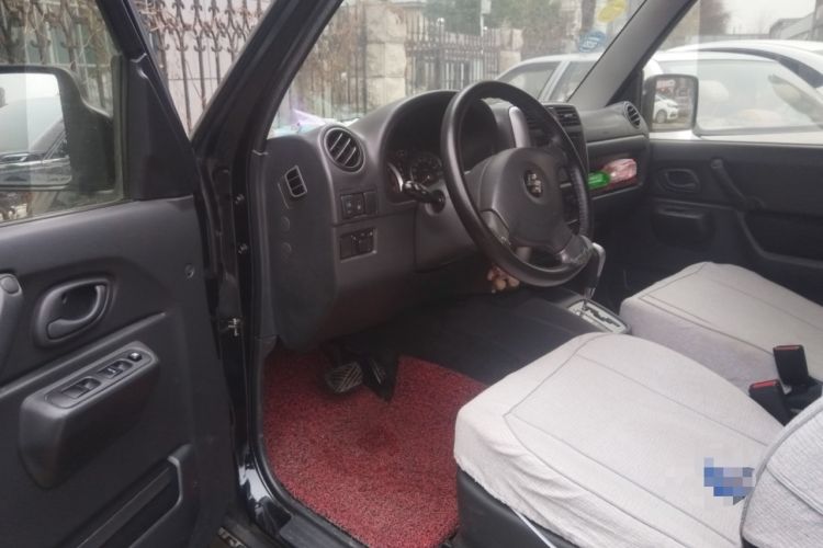 Used Suzuki Jimny 2012 1.3 AT JLX Navigation Edition