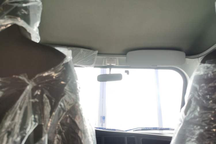 Used Wuling Zhiguang 2023 1.5L Practical Version 5/7 Seats Headliner