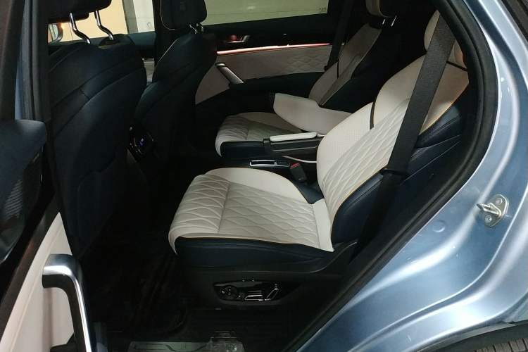 Used BYD Tang New Energy 2022 EV 635 km All-Wheel-Drive Flagship Model
