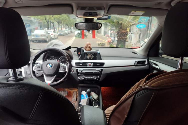 Used BMW X1 2018 sDrive20Li Leading Model