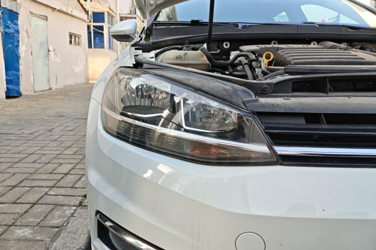 Used Volkswagen Golf 2018 230TSI Automatic Comfort Model
