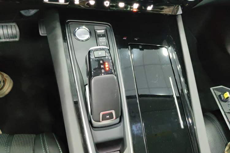 Used Peugeot 508 2023 508L 400THP Driving Flagship Edition
