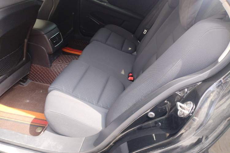 Used Hongqi H7 2021 1.8T Executive Edition Left Rear Seat