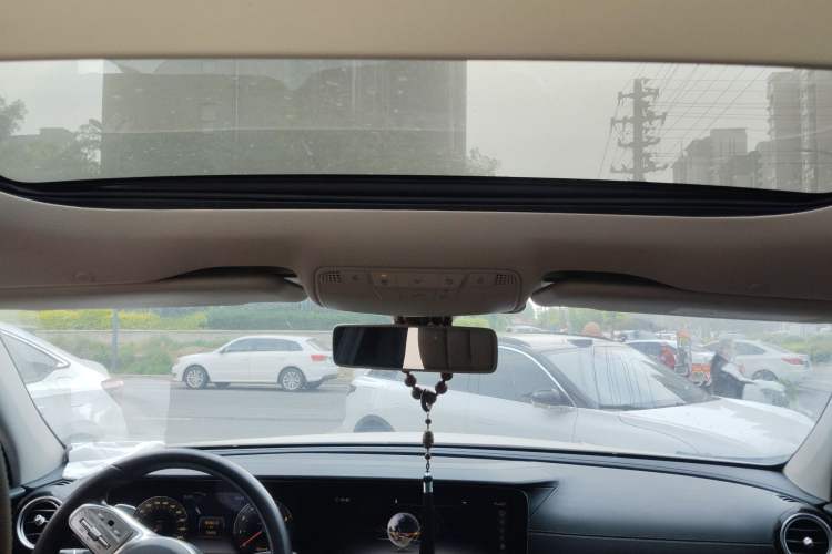 Used Mercedes-Benz E-Class 2019 Restyled E 300 L Sport Luxury Edition Headliner