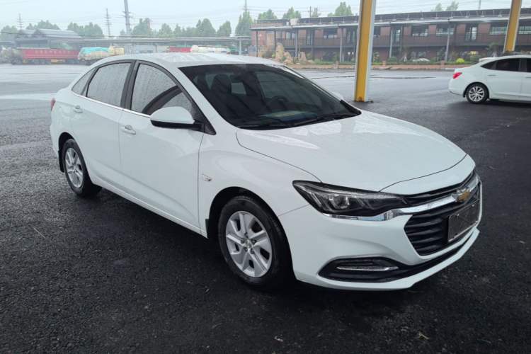 Used Chevrolet Monza 2019 320T Manual Xinxin Edition China VI
