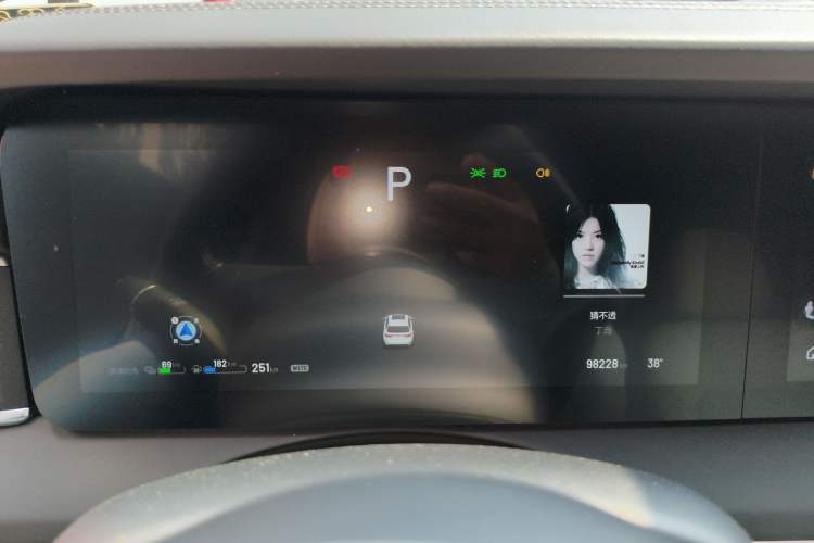 Used Li Auto ONE 2021 Extended-Range 6-Seater Version
