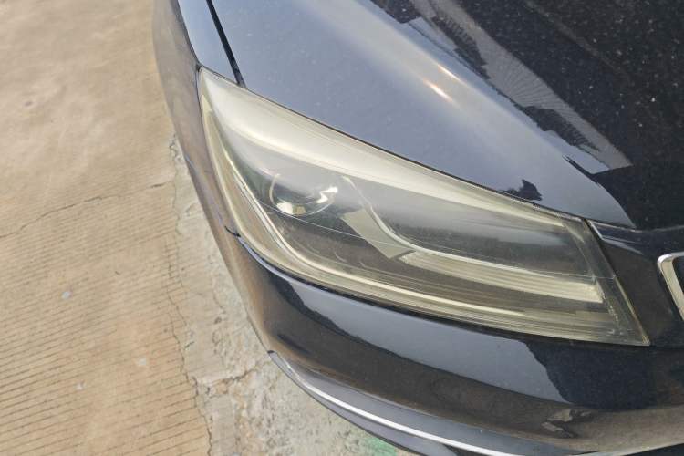 Used Geely Auto Emgrand New Energy 2018 EV450 Ambition Model Right Front Headlight