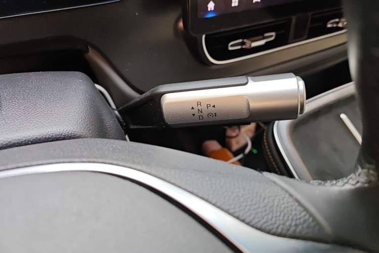 Used AION V 2024 Plus 70 Tech Edition Lithium Iron Phosphate
