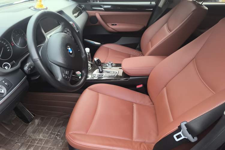 Used BMW X3 2013 Facelifted xDrive20i Luxury Edition Left Front Seat