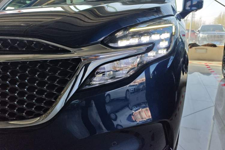 Used Buick GL8 2020 Avenir Avia Four-Seat Luxury Edition
