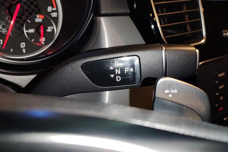 Used Mercedes-Benz GLE Coupe AMG 2017 AMG GLE 43 4MATIC Coupe SUV Gear Lever