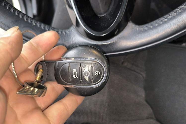 Used MINI 2018 1.5T ONE PLUS Five-Door Edition Vehicle Key