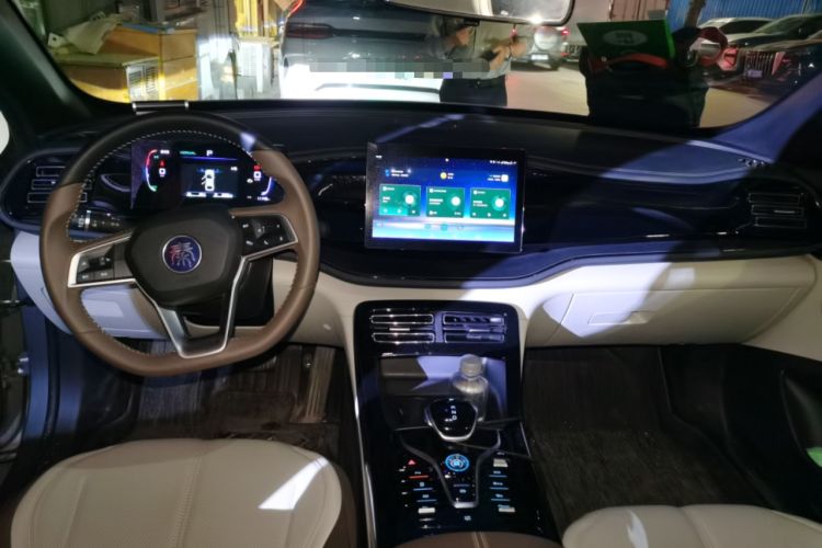 Used BYD Qin PLUS 2024 HONOR Edition DM-i 55KM Leading Model
