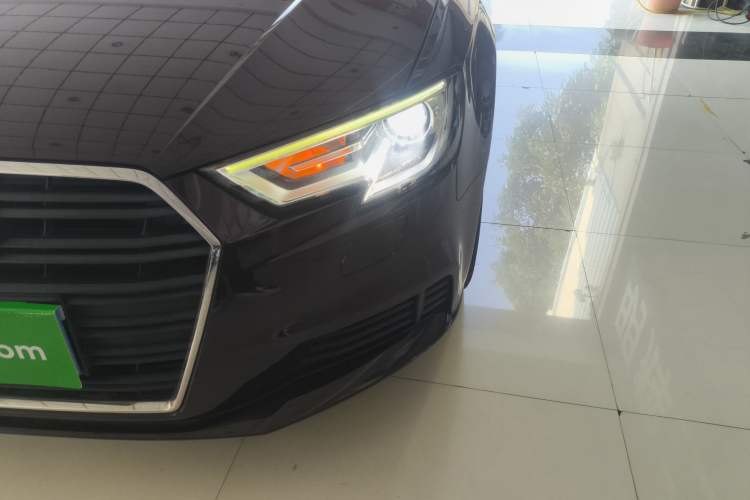 Used Audi A3 2018 30th Anniversary Edition Sportback 35 TFSI Ambition Model
