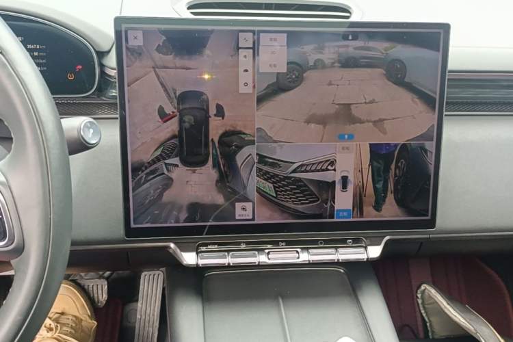 Used Zeekr 7X 2025 75 kWh Rear-Wheel Drive Intelligent Driving Version
