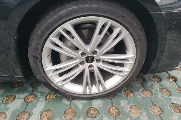 Used Audi A7L 2024 45 TFSI quattro Luxury Edition
