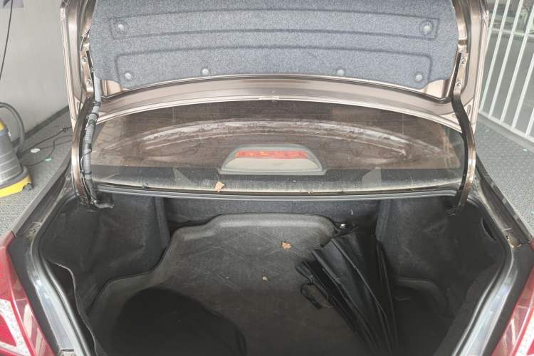 Used Geely Auto Diamond 2016 1.5L Manual Elite Edition