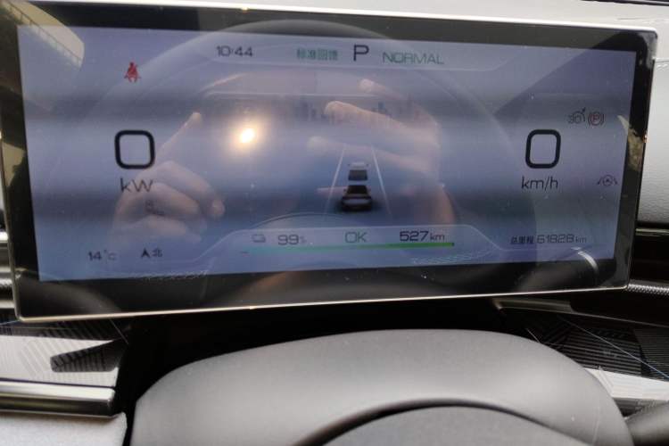 Used BYD Seal 2022 550 km Standard Range Rear-Wheel Drive Prestige Version
