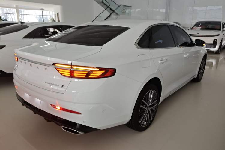 Used Geely Auto Preface 2023 2.0TD Prestige Version
