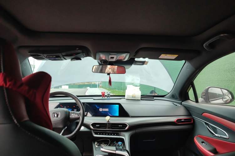 Used CHANGAN UNI-T 2020 1.5T Flagship Version Headliner