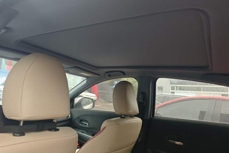 Used Honda XR-V 2021 220TURBO CVT Comfort Version Headliner