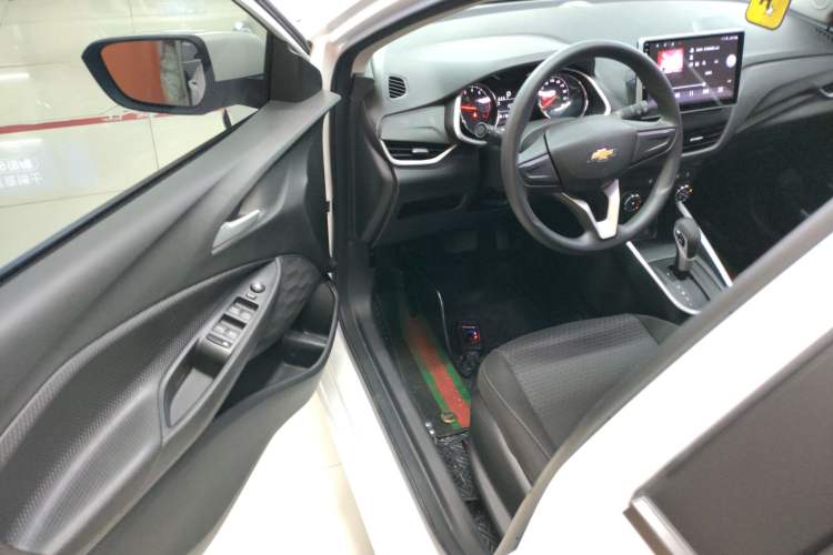 Used Chevrolet Cavalier 2022 325T Automatic Enjoyment Edition Driver Seat