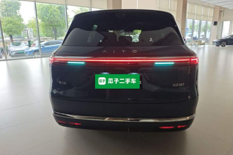 Used Hima AITO M7 2026 Model Range-Extending Max All-Wheel Drive 5-Seater Version Rear