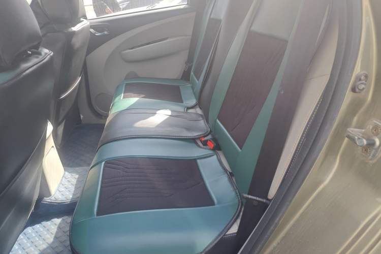 Used FORTHING Joyear XV 2016 1.6L CVT Comfort Model Left Rear Seat