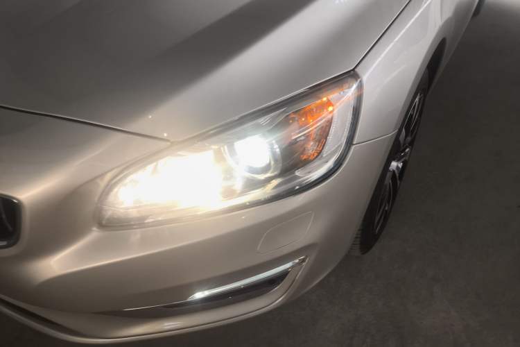 Used Volvo S60 2019 S60L Facelift T5 Intelligent Advanced Edition
