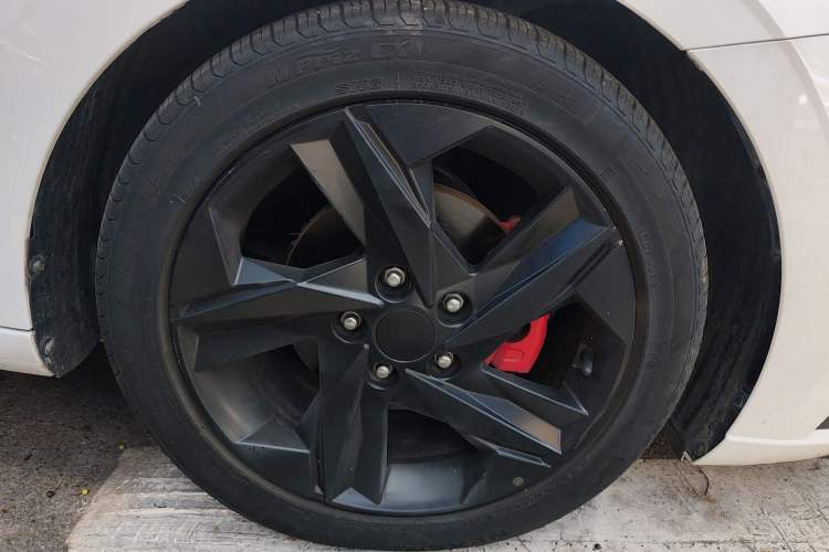 Used Hyundai Elantra 2022 1.5L CVT 20th Anniversary Edition
